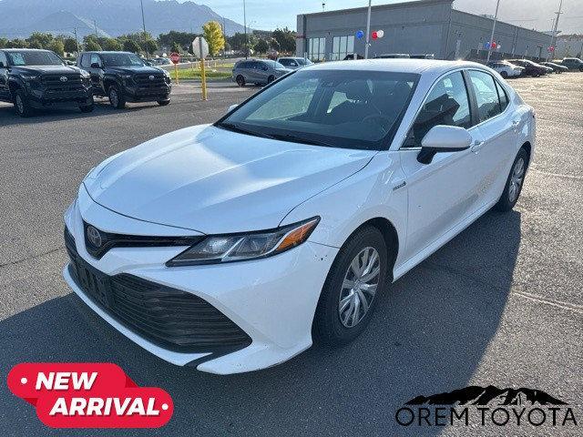 used 2018 Toyota Camry Hybrid car, priced at $20,995