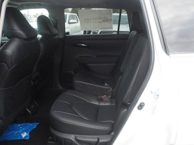 new 2026 Toyota Highlander car, priced at $48,363