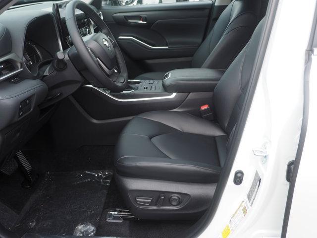 new 2026 Toyota Highlander car, priced at $48,363
