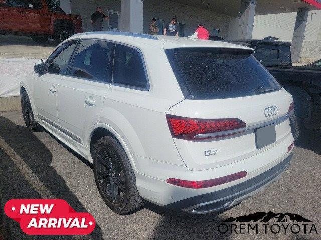 used 2020 Audi Q7 car, priced at $27,846
