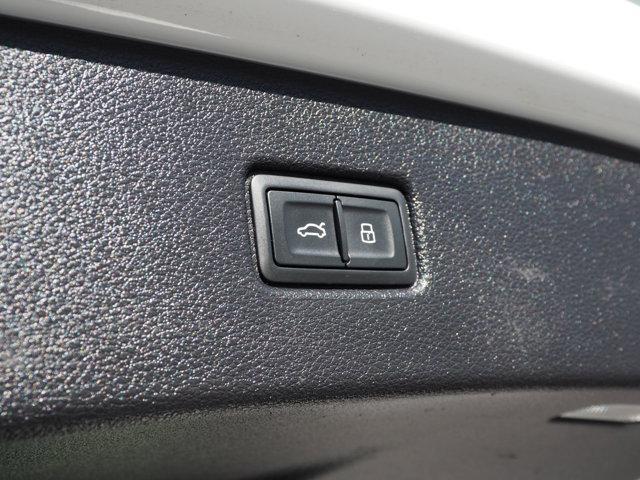 used 2020 Audi Q7 car, priced at $25,216