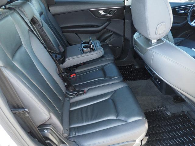 used 2020 Audi Q7 car, priced at $25,216