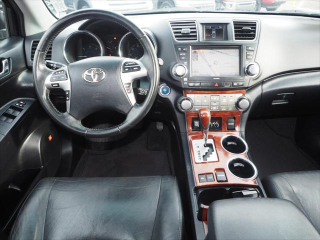 used 2011 Toyota Highlander Hybrid car, priced at $9,990