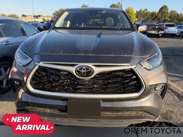 used 2024 Toyota Highlander car, priced at $40,590