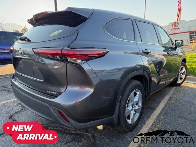 used 2024 Toyota Highlander car, priced at $40,590