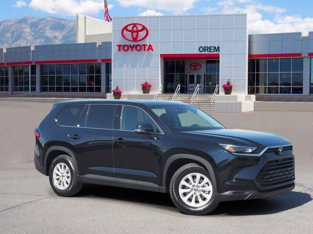 used 2025 Toyota Highlander car, priced at $53,449
