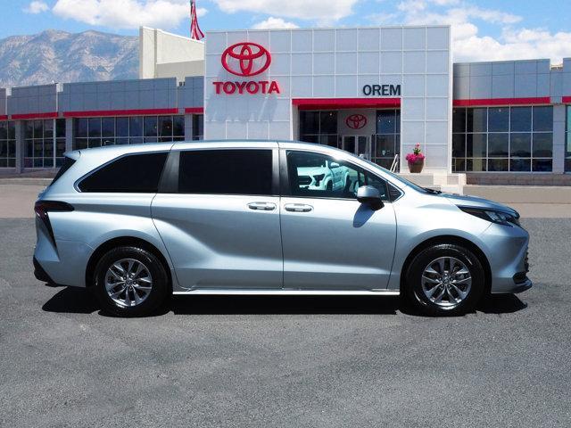 used 2024 Toyota Sienna car, priced at $44,015