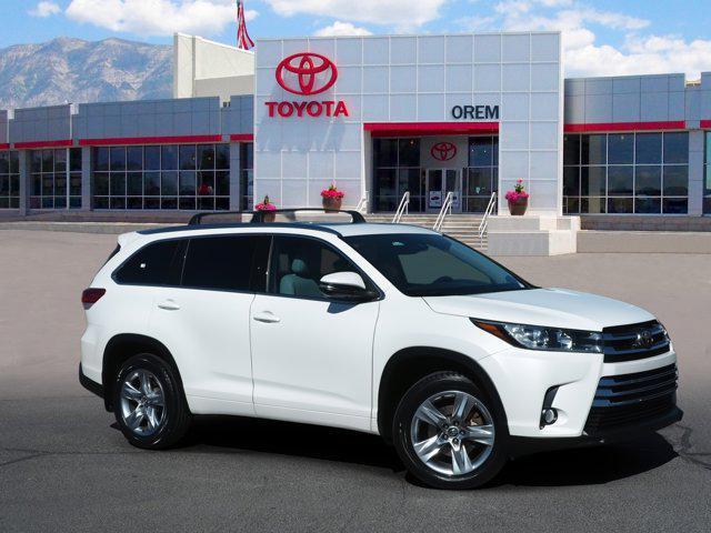 used 2017 Toyota Highlander car, priced at $22,797