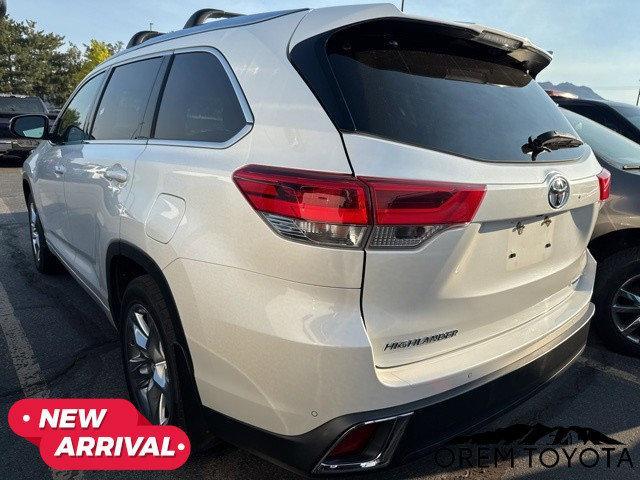 used 2017 Toyota Highlander car, priced at $22,797