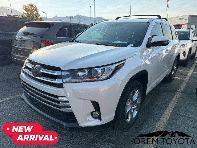 used 2017 Toyota Highlander car, priced at $22,797