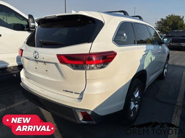 used 2017 Toyota Highlander car, priced at $22,797