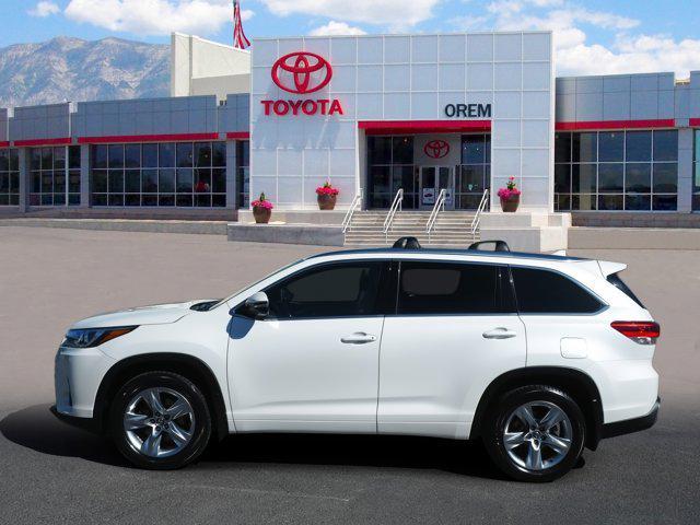 used 2017 Toyota Highlander car, priced at $22,625