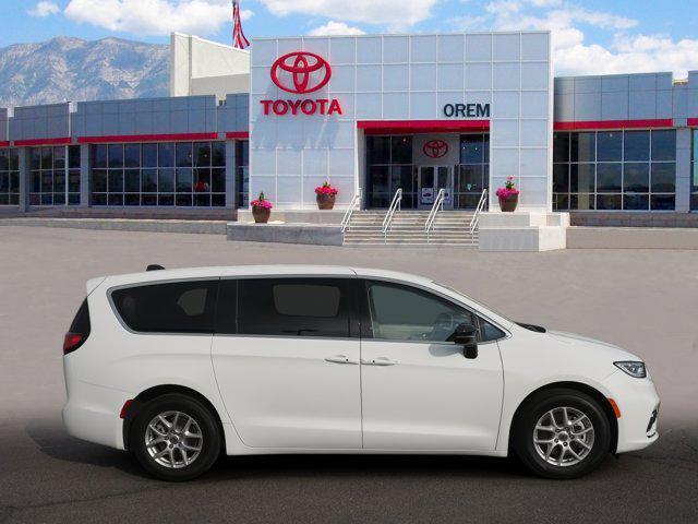 used 2024 Chrysler Pacifica car, priced at $30,437