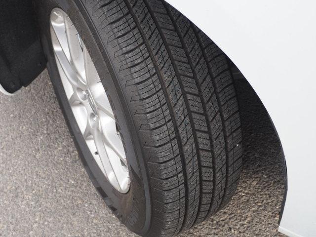 used 2024 Chrysler Pacifica car, priced at $30,437