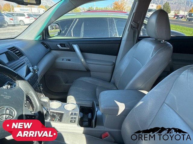 used 2012 Toyota Highlander car, priced at $9,006
