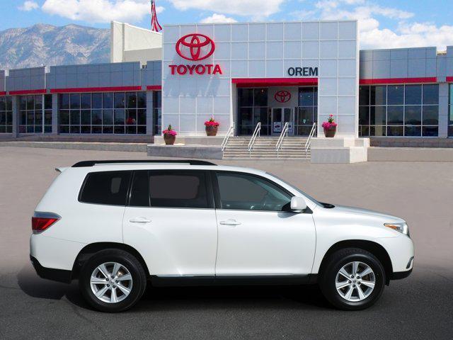 used 2012 Toyota Highlander car, priced at $9,006