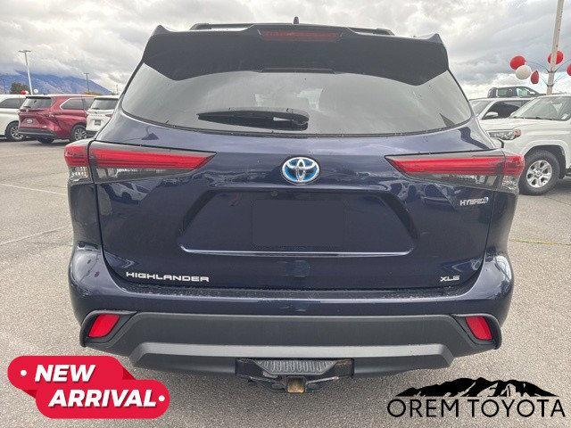 used 2021 Toyota Highlander Hybrid car, priced at $26,232