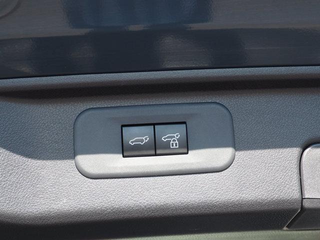 used 2025 Toyota Highlander car, priced at $53,337