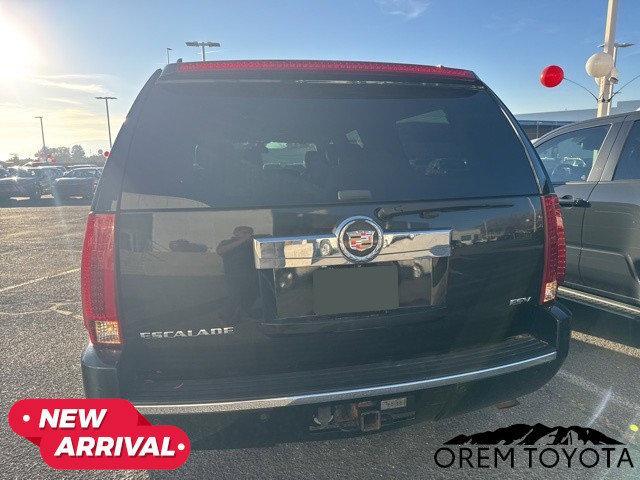 used 2007 Cadillac Escalade ESV car, priced at $9,508