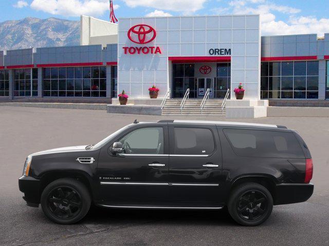 used 2007 Cadillac Escalade ESV car, priced at $8,780