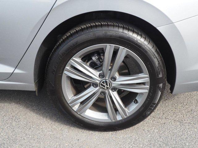 used 2024 Volkswagen Jetta car, priced at $23,852