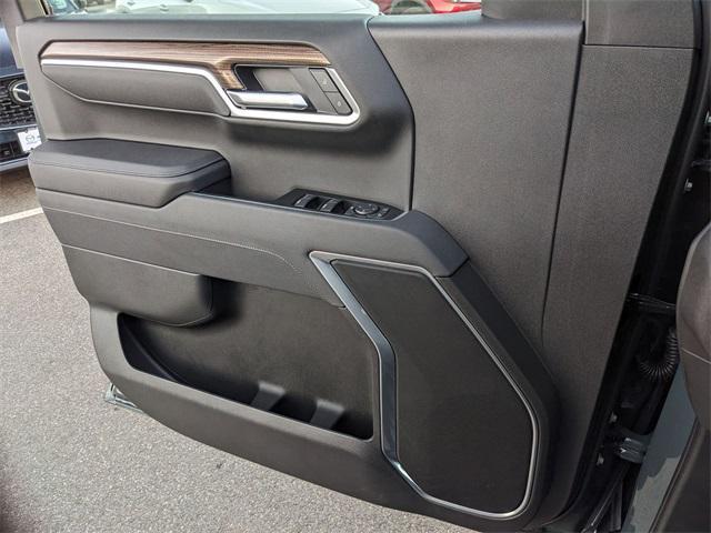 new 2025 Chevrolet Silverado 1500 car, priced at $57,155