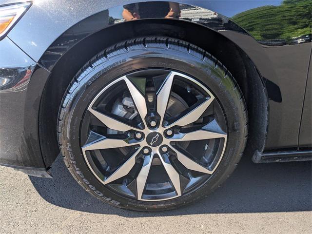 used 2020 Chevrolet Malibu car, priced at $16,569