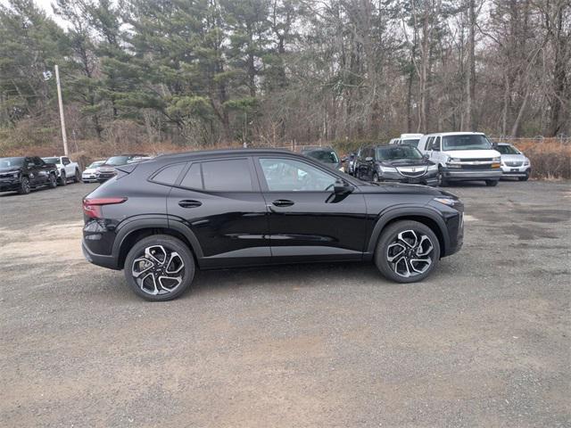 new 2025 Chevrolet Trax car, priced at $27,085