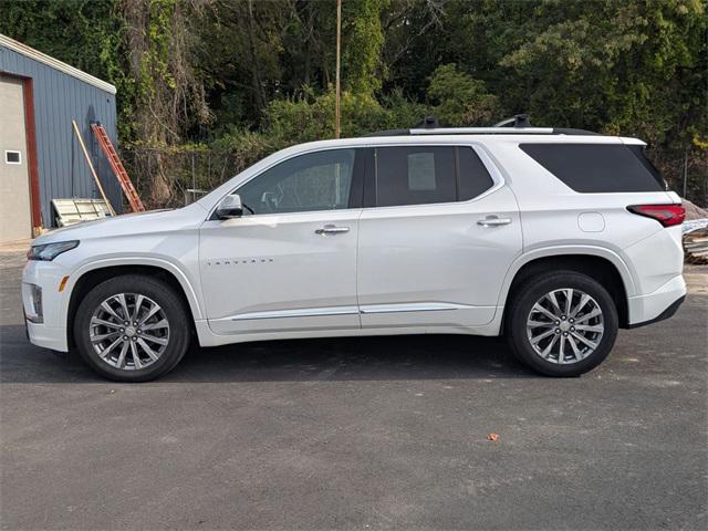 used 2022 Chevrolet Traverse car, priced at $35,200