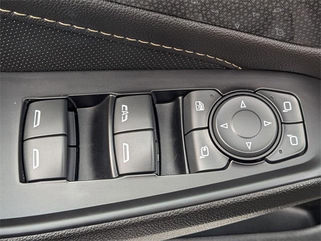 used 2022 Chevrolet Traverse car, priced at $35,200