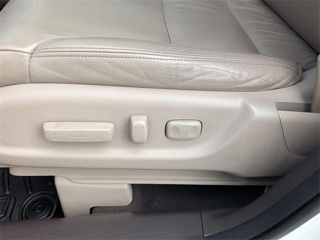 used 2013 Honda CR-V car, priced at $7,770