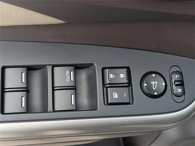 used 2013 Honda CR-V car, priced at $7,770