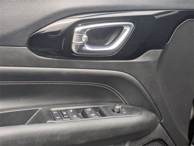 used 2022 Jeep Compass car, priced at $18,444