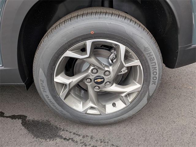 new 2026 Chevrolet Trax car, priced at $25,885