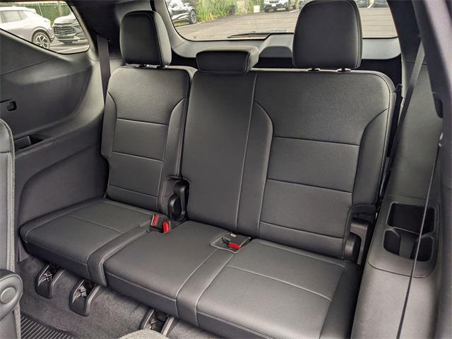 new 2025 Chevrolet Traverse car, priced at $45,945