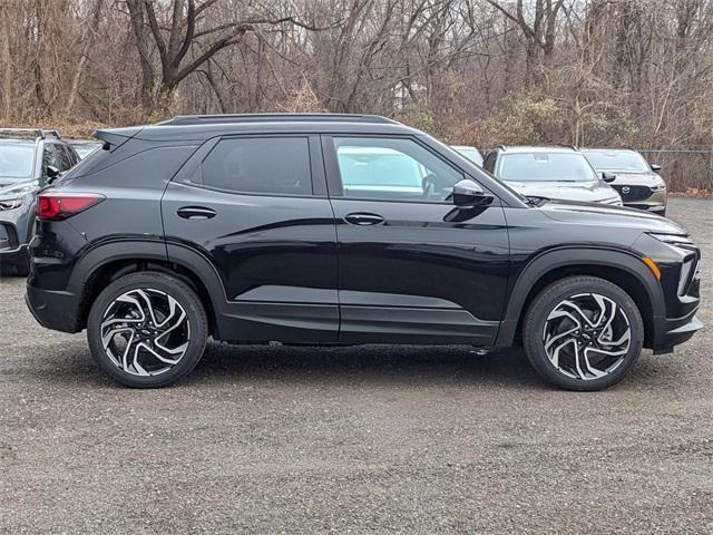 new 2025 Chevrolet TrailBlazer car, priced at $35,190