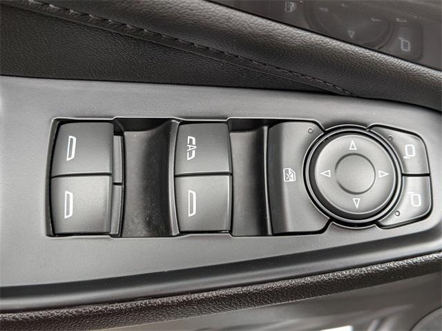 used 2024 Chevrolet Traverse car, priced at $30,000