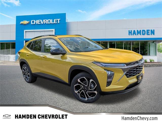 new 2025 Chevrolet Trax car, priced at $28,245