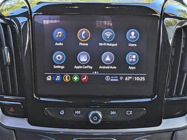 used 2022 Chevrolet Traverse car, priced at $29,179