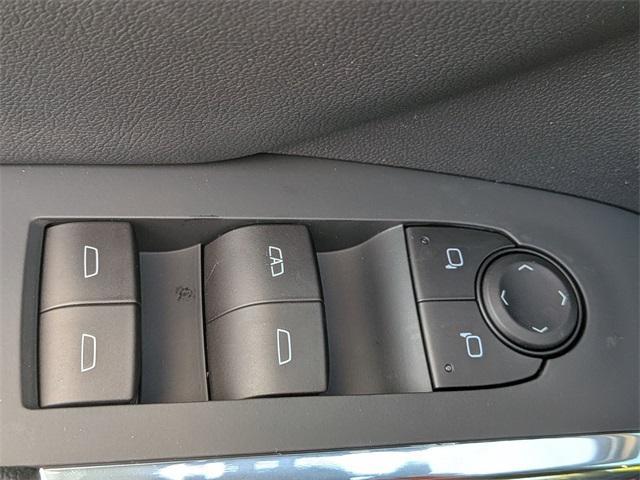 new 2026 Chevrolet Traverse car, priced at $47,345