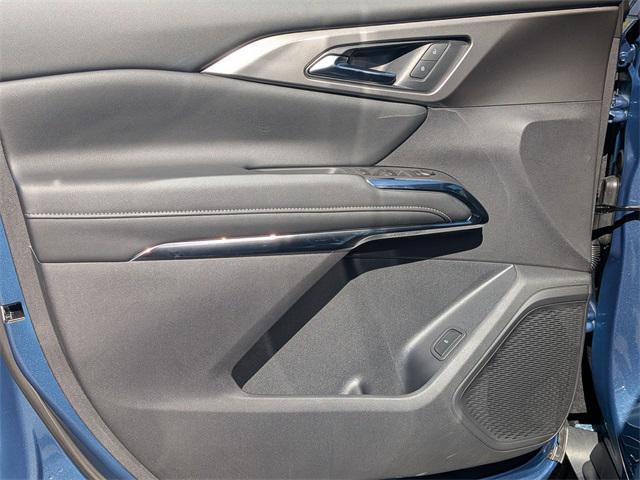 new 2026 Chevrolet Traverse car, priced at $47,345