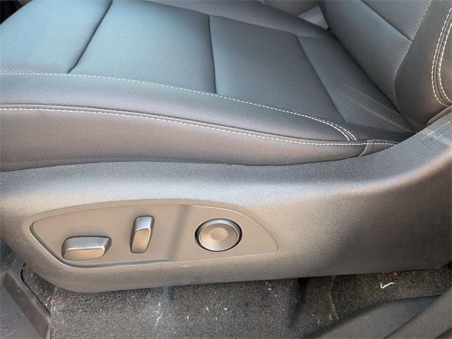 new 2026 Chevrolet Traverse car, priced at $47,345