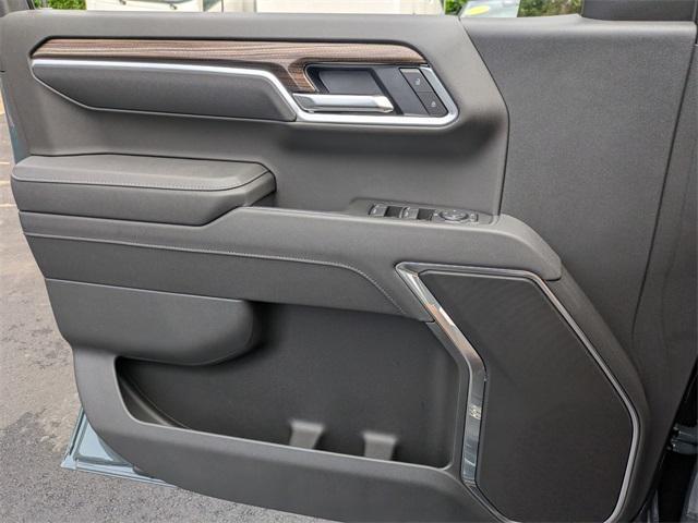 new 2025 Chevrolet Silverado 1500 car, priced at $55,990