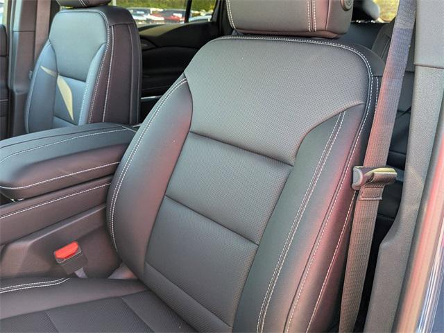 new 2026 Chevrolet Traverse car, priced at $47,345