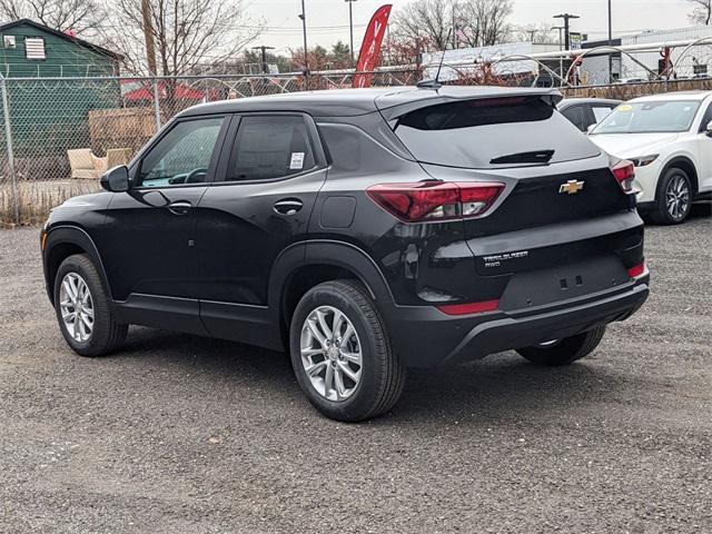 new 2025 Chevrolet TrailBlazer car, priced at $27,480