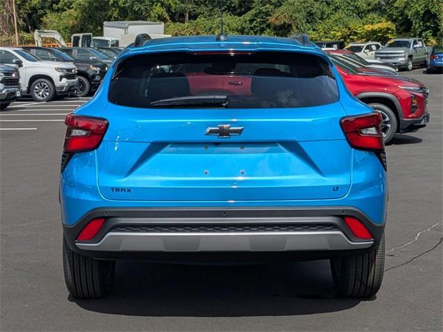 new 2025 Chevrolet Trax car, priced at $26,420