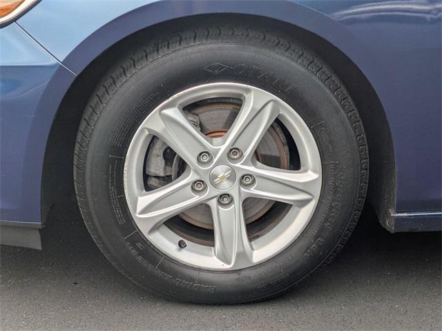 used 2019 Chevrolet Malibu car, priced at $14,995
