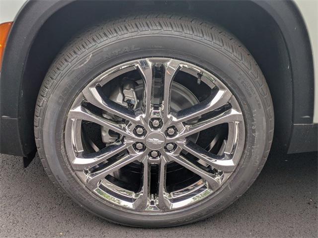 new 2025 Chevrolet Traverse car, priced at $50,635