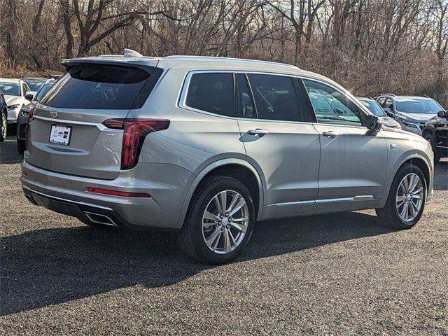 used 2024 Cadillac XT6 car, priced at $46,998