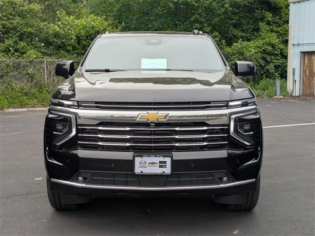 new 2025 Chevrolet Suburban car